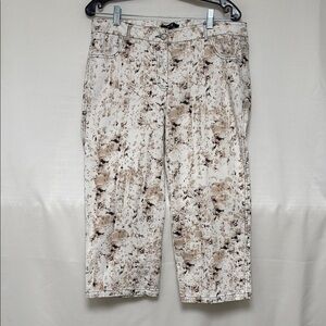 Yest ladies Floral Print capris